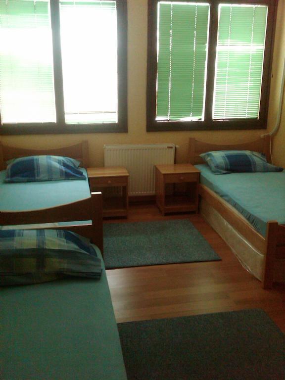 Hostel Av Palanka エクステリア 写真