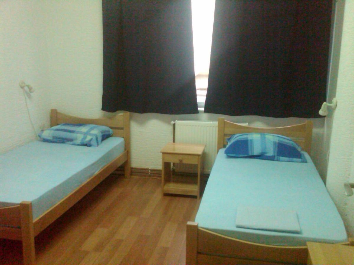 Hostel Av Palanka エクステリア 写真