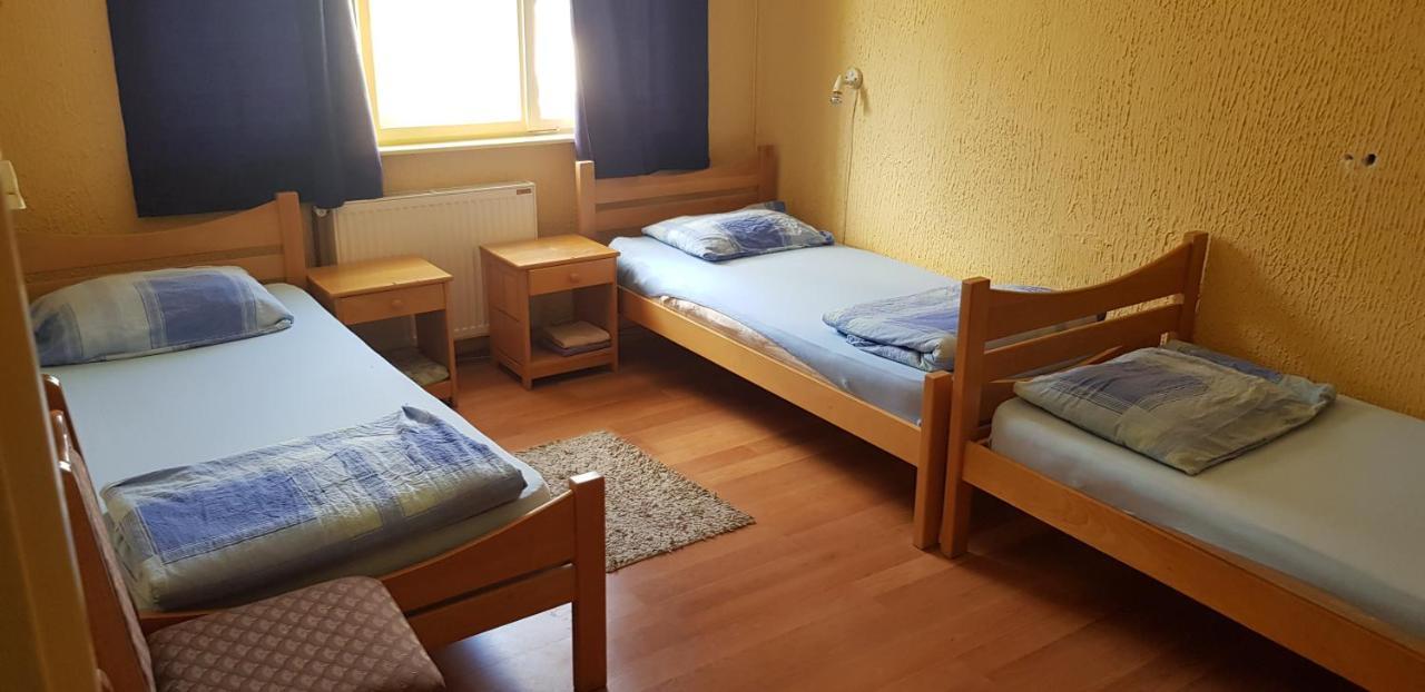 Hostel Av Palanka エクステリア 写真